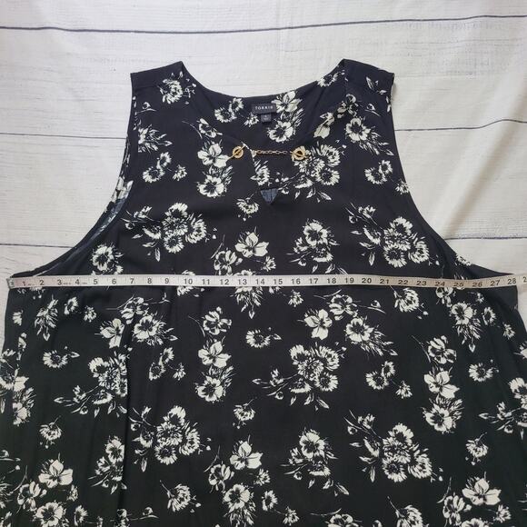 Torrid Size 5 Crepe Chain Detail Tank Black White Floral Feminine Essentials - Picture 6 of 9